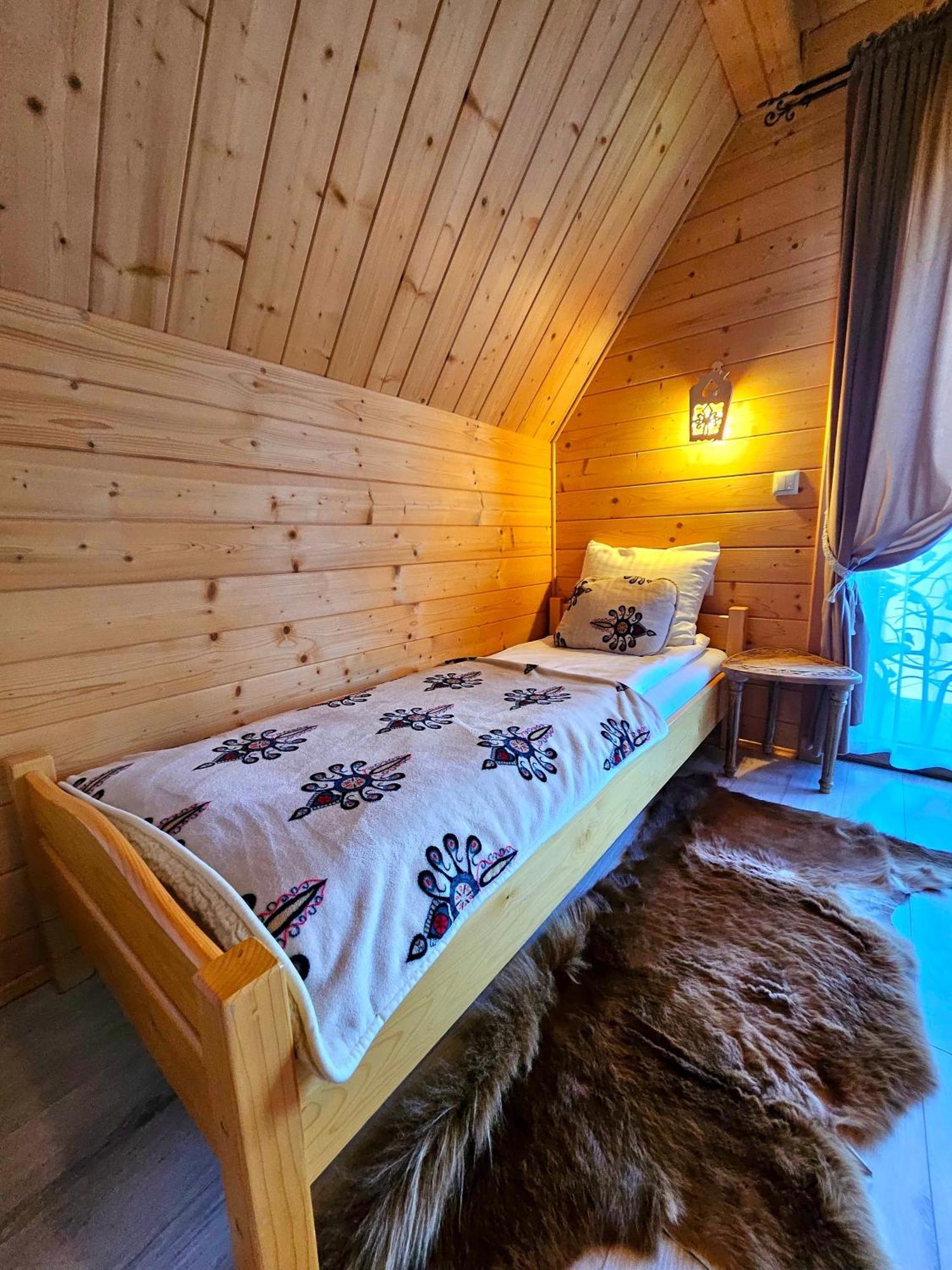 Goralska Chatka 3 Highland Cottage - Jacuzzi, Sauna, Split Ac, Private Parking, Mountains View Zakopane Ngoại thất bức ảnh
