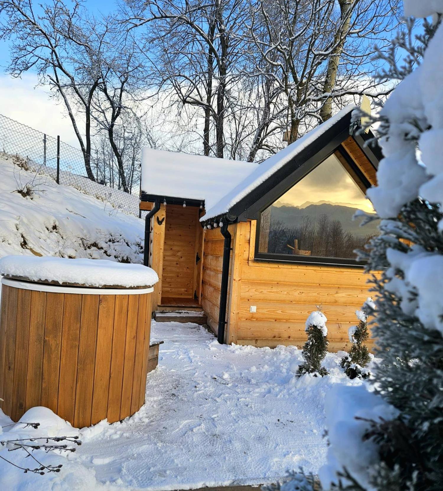 Goralska Chatka 3 Highland Cottage - Jacuzzi, Sauna, Split Ac, Private Parking, Mountains View Zakopane Ngoại thất bức ảnh